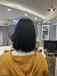 点击看大图 -八佰伴8008星级形象店