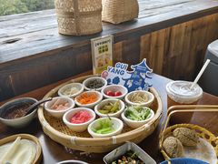 -包整·丝娃娃(甲秀楼景观店)