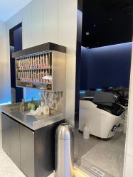 -PE SALON