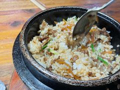 -百年石锅饭·朝鲜族传统民餐