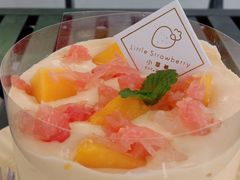 -小草莓·Little Strawberry