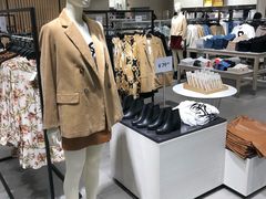 -H&M(星河城店)