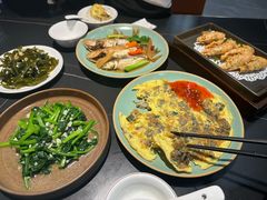-鑫悦楼煎蟹·16年海鲜大排档