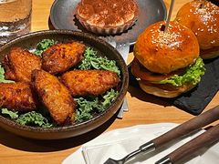 -三勾JJJ Burger&Coffee(梅溪湖店)