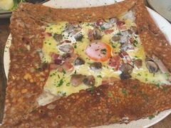 鸡蛋蘑菇熏肉荞麦可丽饼-RAC BAR(安福路店)