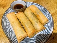雪菜黄鱼春卷-南小蟹手工點心(三里屯店)