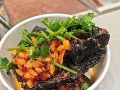 -黑色经典臭豆腐·湖南特产(太平街口店)