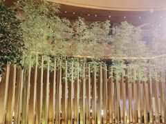 -上海滴水湖皇冠假日酒店