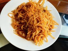 -明月食府(二区干二路店)
