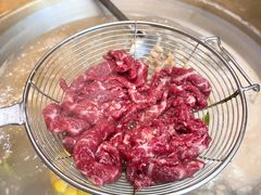 -天成·潮州牛肉脆肉鱼生蚝自助火锅