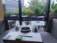 靠窗位-马家斑.鲜鱼火锅(松湖万科店)