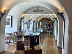 -Me Coffee下午茶艺术空间