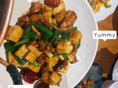 -隔壁老王·家常云南菜(花巷店)