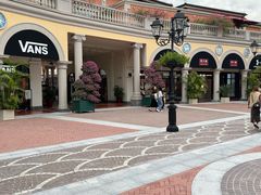 -佛罗伦萨小镇广佛名品奥特莱斯(疏港路店)