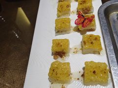 -东口码头·烧鸽子·鱼头泡饼·地方菜(金鹰悦城店)