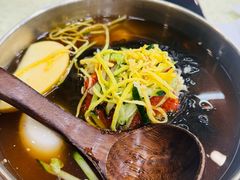 -服务大楼冷面(延大店)