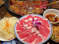 -萍姐火锅·公路夜市(武汉首店)