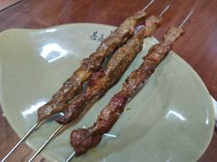 -亮亮面馆(经六路店)