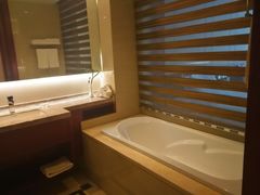 -兴芮温泉度假区