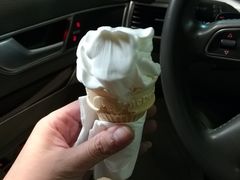 -麦当劳(金山红星美凯龙DT店)