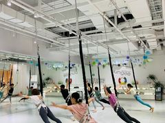 -Jumphai室内蹦极运动