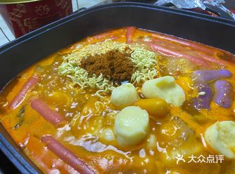 「Ole’精品超市(万象城店)」 太想吃部队火锅了