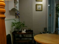 -Cafe Villa