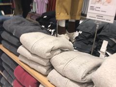 -优衣库(广州天河领展广场店)