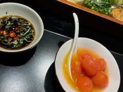 -鲜入唯煮·港式海鲜牛肉火锅(金宝街店)