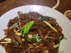 干炒牛河-广东道至正餐厅(区庄店)
