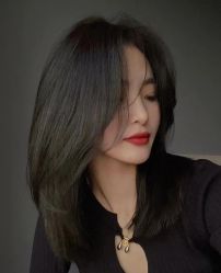 -丝语萱形象