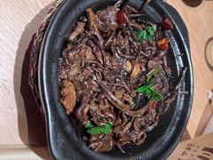 -川堂风·跷脚牛肉·乐山爆炒(宝山日月光店)