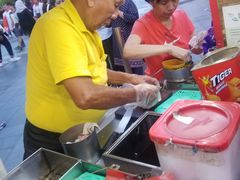 -詹爷爷乌节路街头冰淇淋