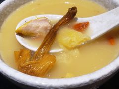 野山菌老鸡汤-汤品小厨·海鲜·烧烤·家常菜