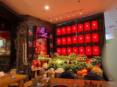 -吃饭皇帝大土家民族菜(正大广场店)