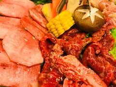 -炼火烤肉店