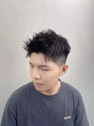-朗峰专业美发沙龙