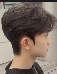 -海文先生国潮烫染男士理发馆