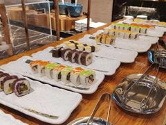 -广州万富希尔顿酒店·感趣自助餐厅·金秋蟹宴生蚝海鲜刺身烧烤