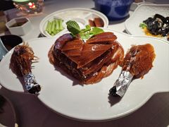 精品烤鸭-悦江(梅奔中心店)