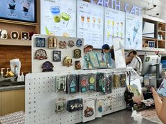-抱抱地球咖啡馆(国家海洋博物馆店)