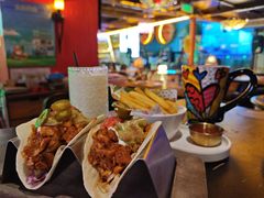 -Famous肥猫墨西哥音乐餐吧(五棵松华熙LIVE店)