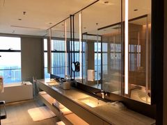 -深圳彭年万丽酒店