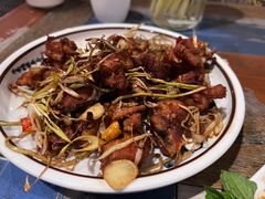 粒粒香草鸡-滇越乘象云南餐厅(豆各庄店)
