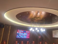 -柴火大院烤鸭民间菜