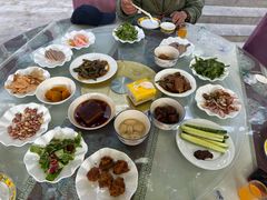 -马武寨驴打滚宴美食村289号(十三陵)