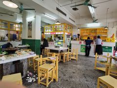 大堂-石灰市老火锅(北滨路店)