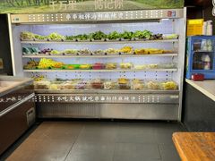 -万记麻辣烫国展总店