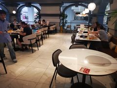-必胜客(砂之船中东奥莱店)