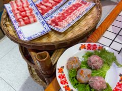 -山悦里 山野·鲜火锅(罗斯福广场店)